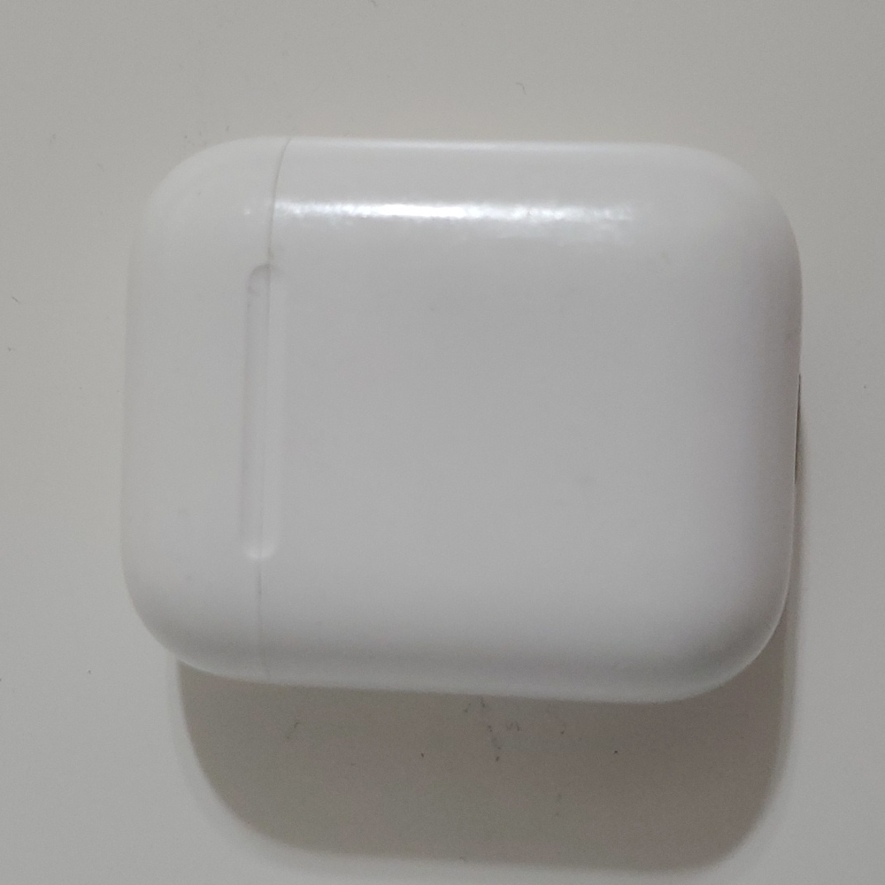 Apple AirPods